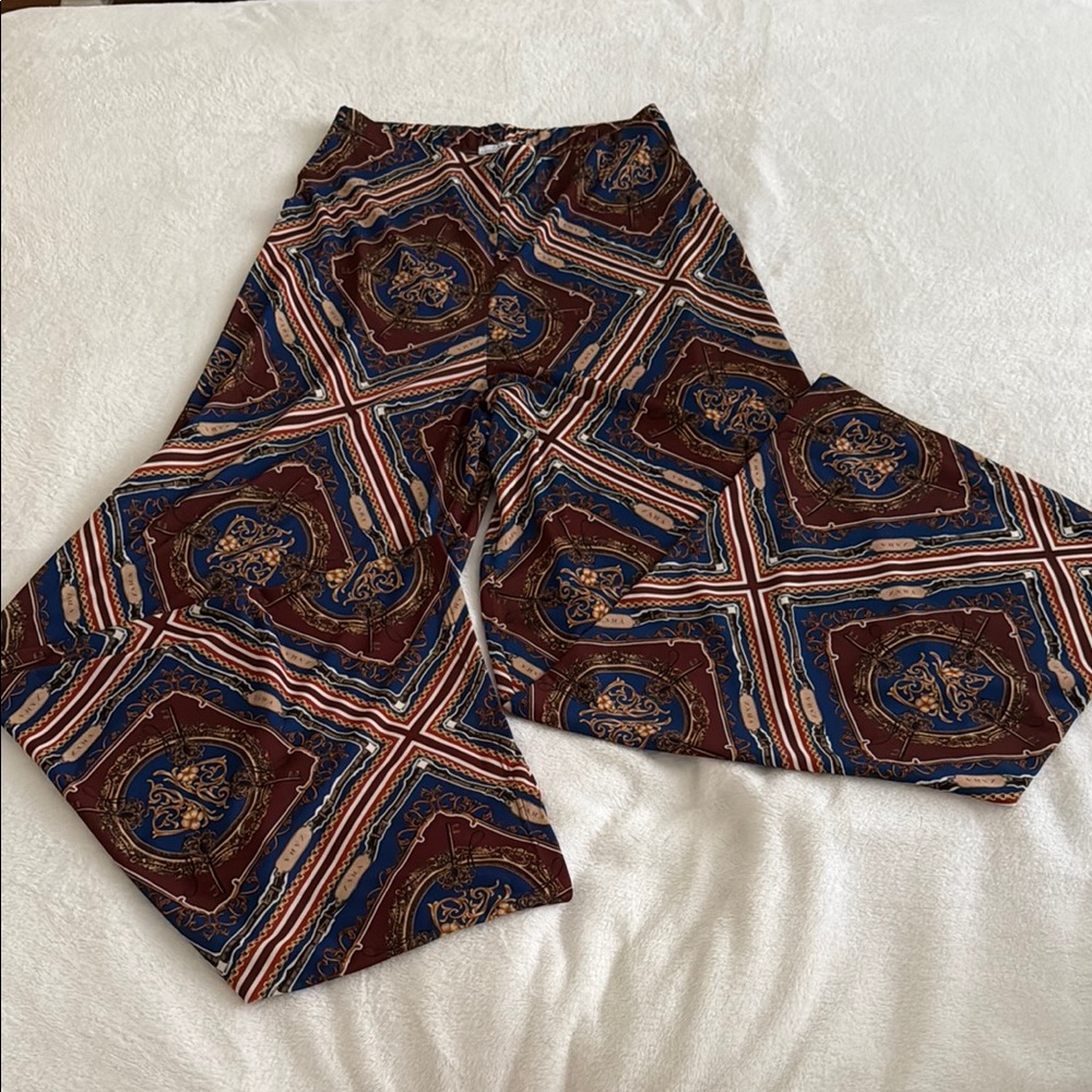 ZARA basics high waisted long elegant key pattern wide leg flowy pants size S